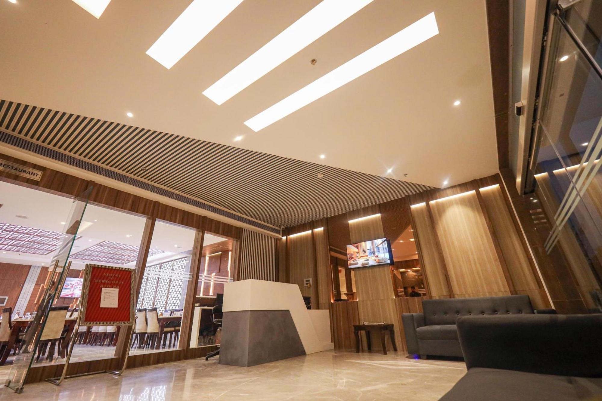 The Royal Legacy Hotel Lucknow Exterior photo
