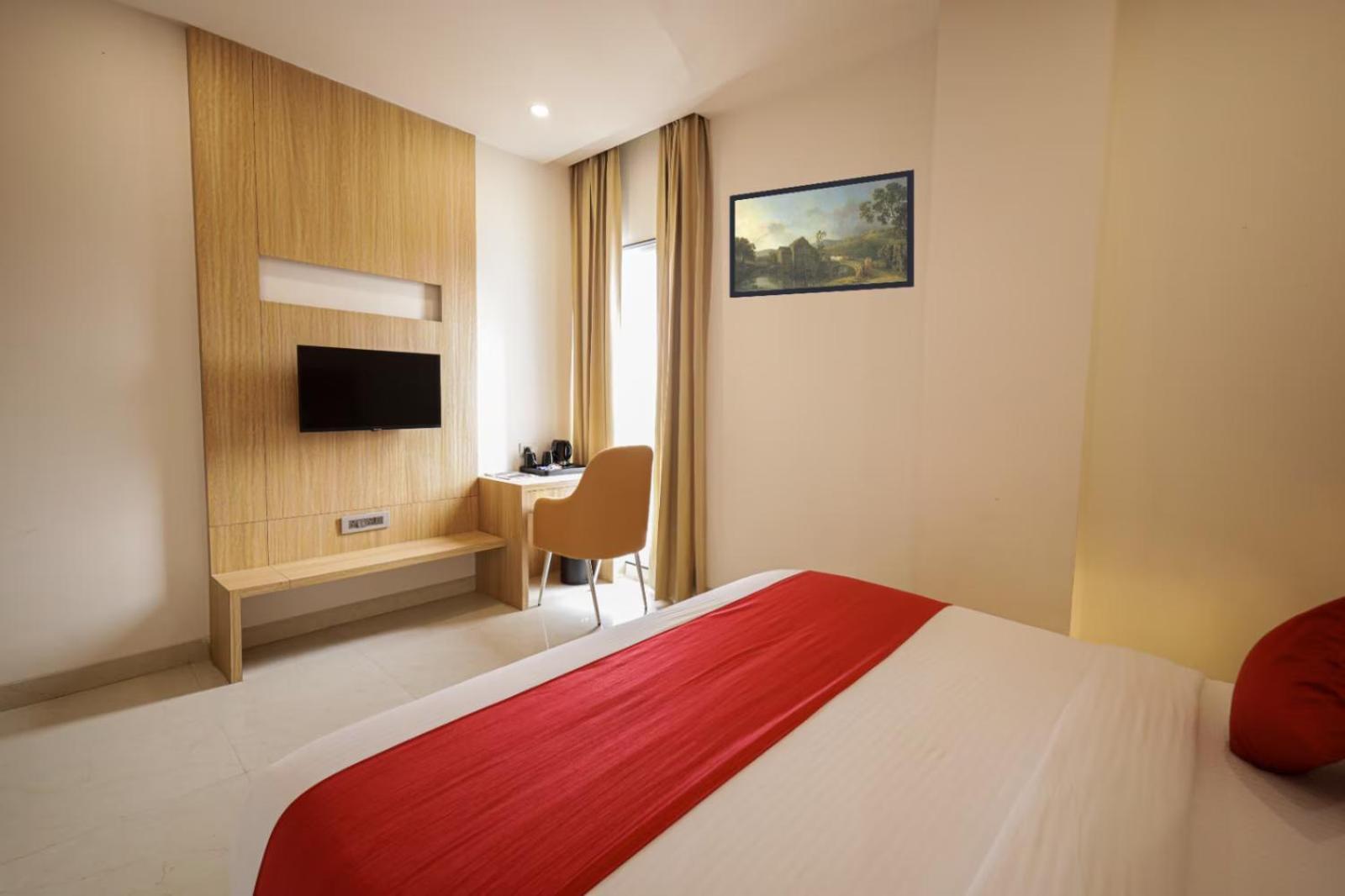 The Royal Legacy Hotel Lucknow Exterior photo